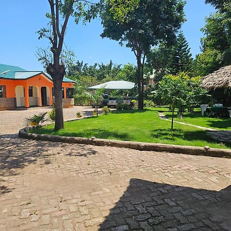 B-More Comfort Stay Boma la Ngombe Exterior photo