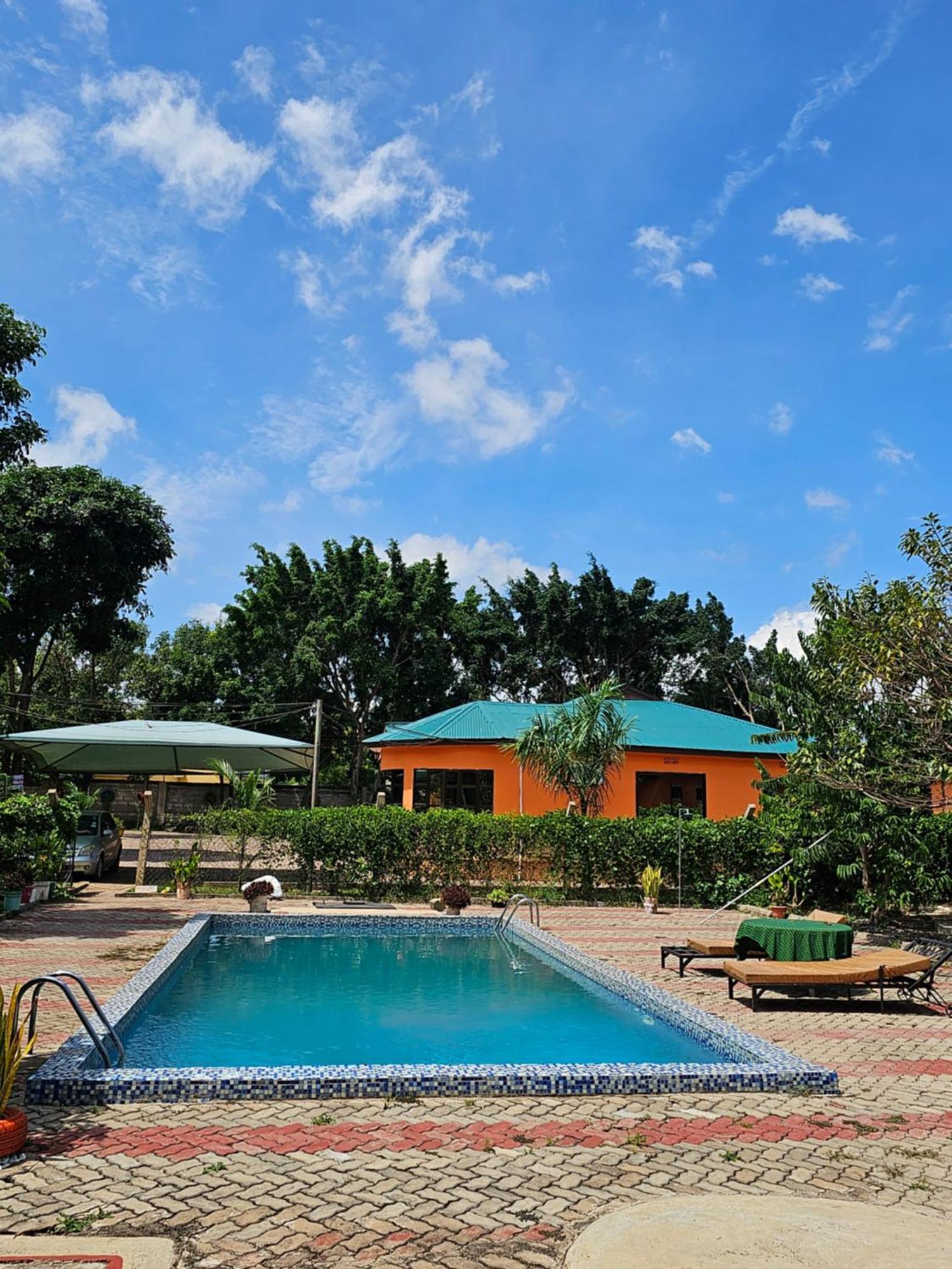 B-More Comfort Stay Boma la Ngombe Exterior photo