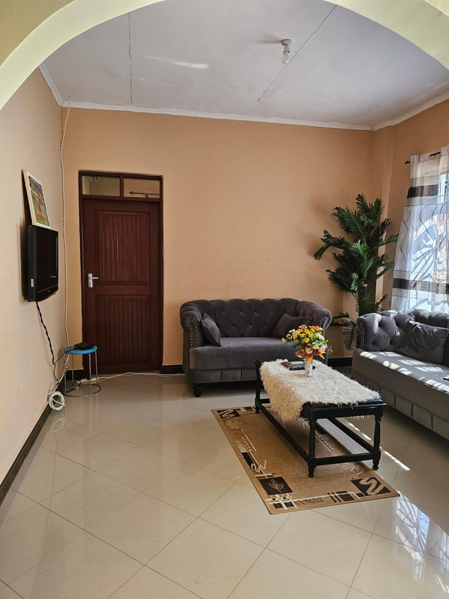 B-More Comfort Stay Boma la Ngombe Exterior photo