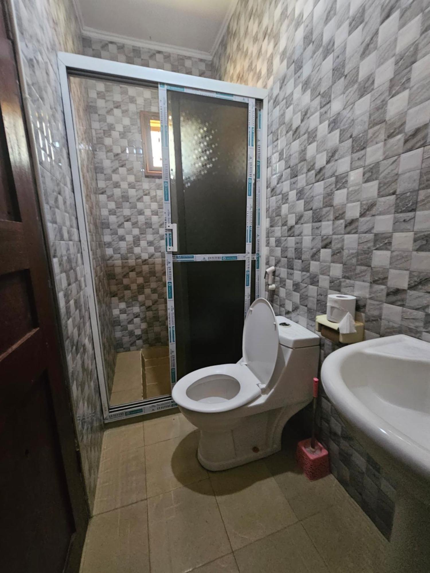B-More Comfort Stay Boma la Ngombe Exterior photo