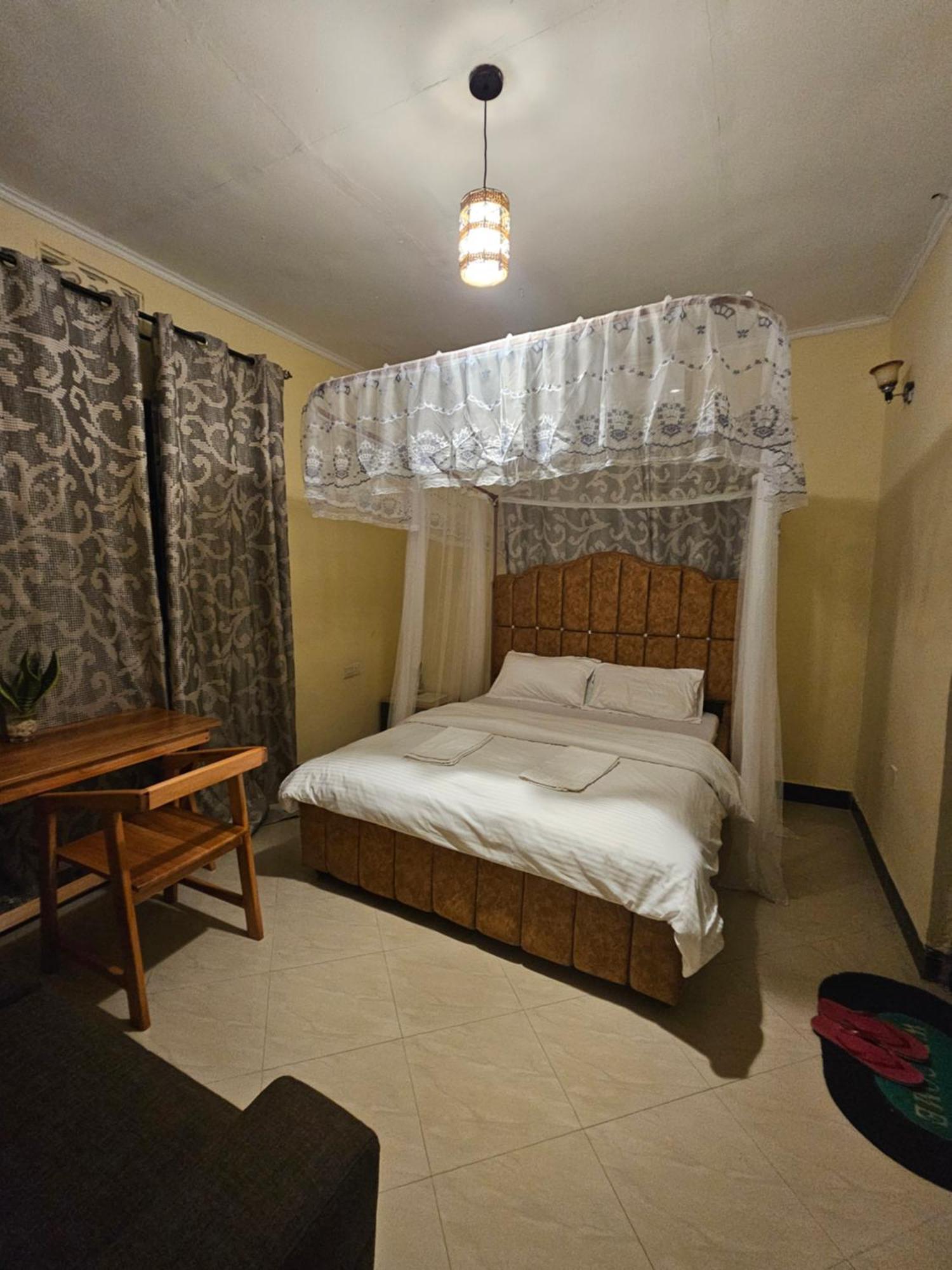 B-More Comfort Stay Boma la Ngombe Exterior photo